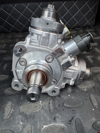 Радиальный тнвд Bosch 0445020608 / 32R6500100 (Оригинал)