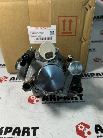 Топливный насос высокого давления (ТНВД) Denso 294000-0560 / RE527528 / RE54612 (К)