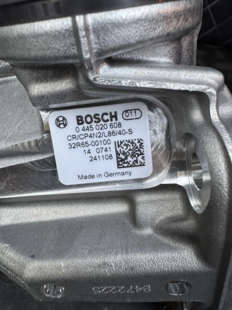 Радиальный тнвд Bosch 0445020608 / 32R6500100 (Оригинал)