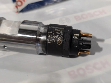 Топливная форсунка Bosch 0445120266 / 612640090001 / 0445120127 WP12.430 (оригинал)