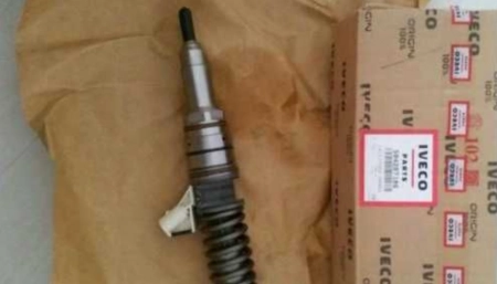 Топливная форсунка IVECO 504287106