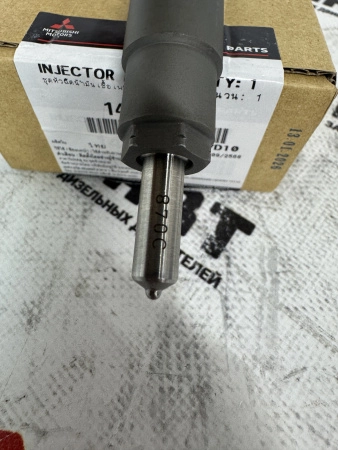 Форсунка в сборе cdi mitsubishi l200 2.5 4d56/CR (1465a041) Denso 095000-5600 (Оригинал)