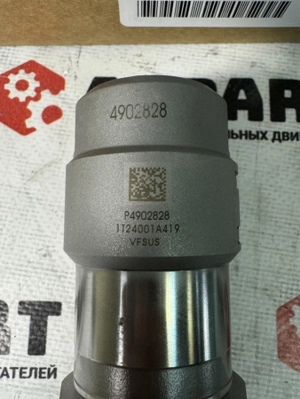Топливная форсунка Komatsu 6560-11-1414 / 4902828 (К)