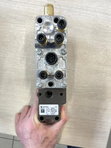Оригинальный блок клапанов для MAN ZF 0501219311